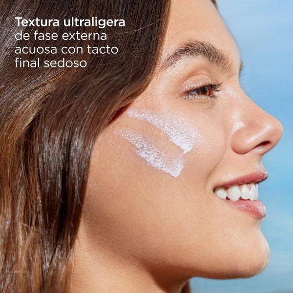 PACK 3 TRATAMIENTO FACIAL ISDIN FOTOPROTECTOR FUSION WATER MAGIC SPF50 50 ML - Imagen 3